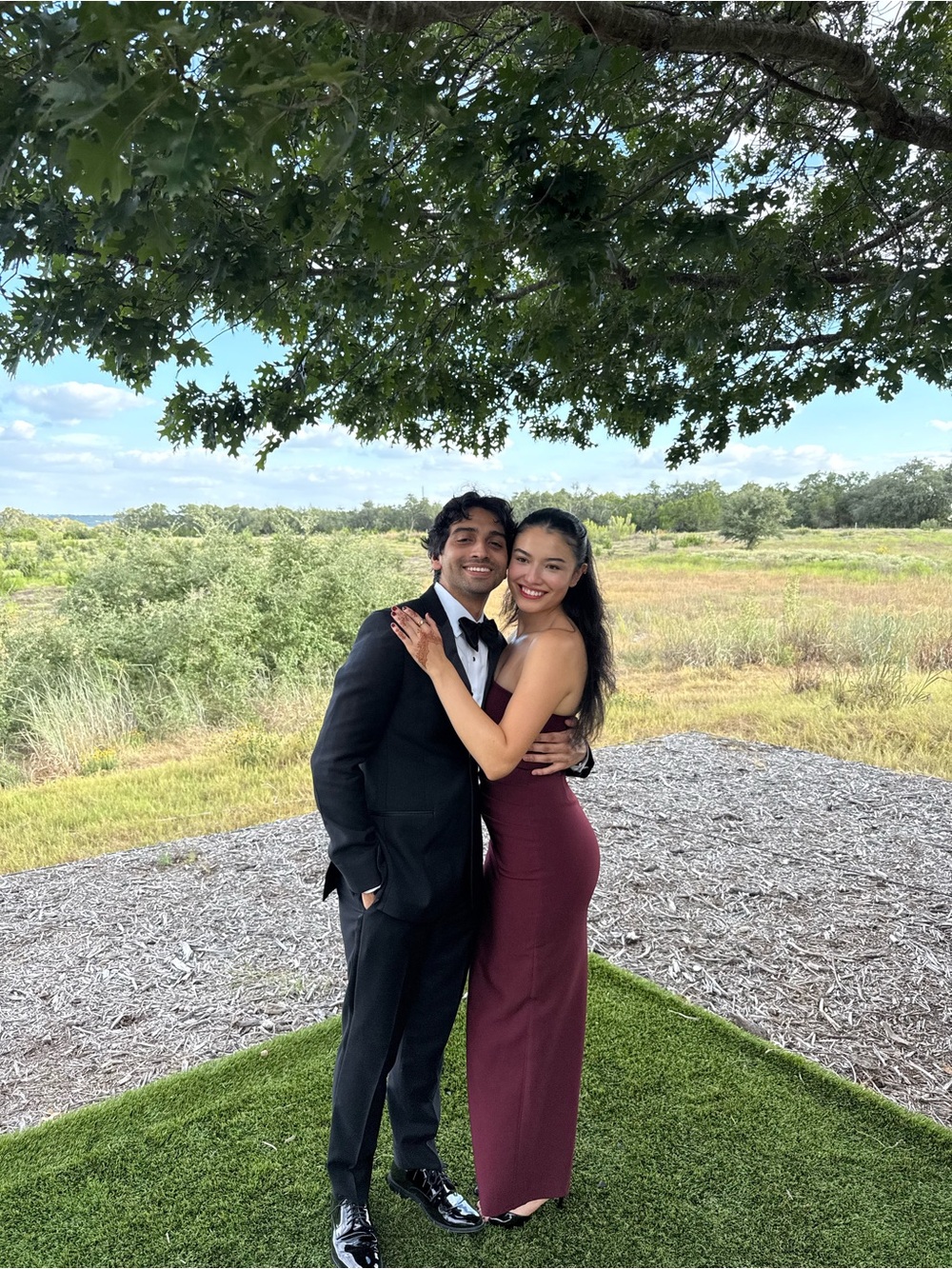 Elegant Strapless Maxi Dress in Burgundy